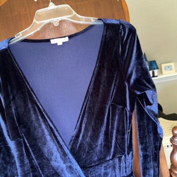 BALTIC BORN Sz small Navy Blue Esmeralda Velvet Wrap Maxi Dress EUC - Picture 5 of 10